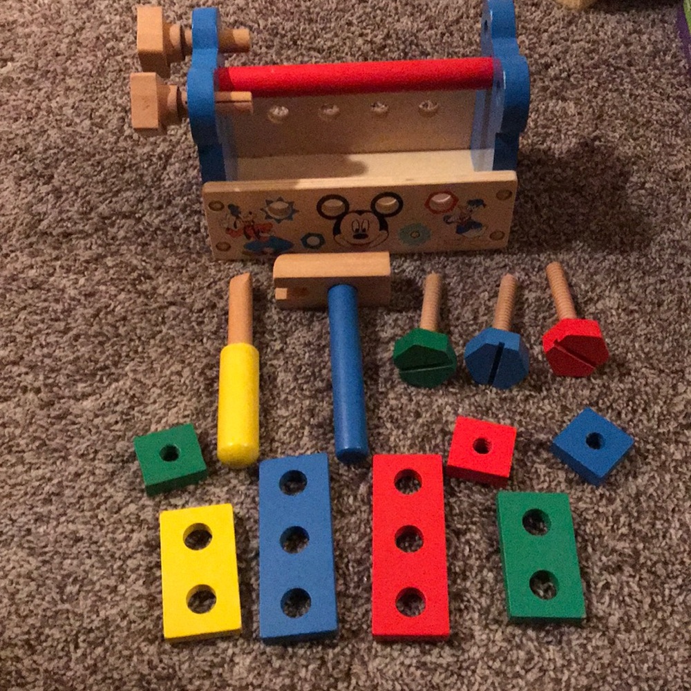 Melissa & Doug - Mickey Mouse wooden tool kit